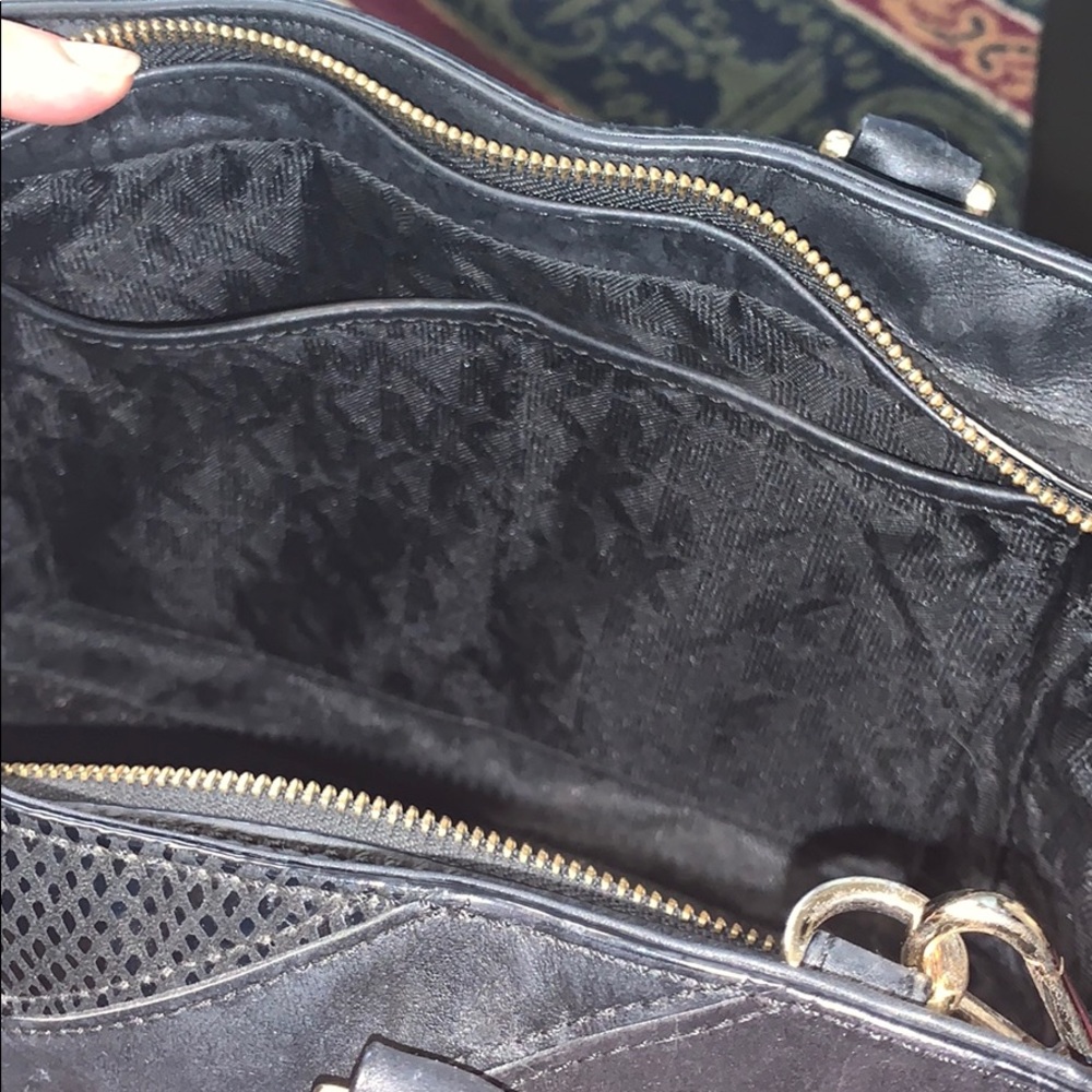 Michael Kors Handbag - Picture 7 of 7